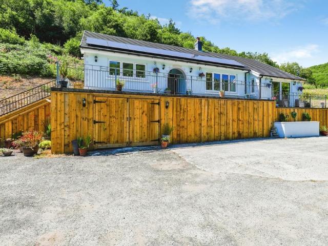 Bungalow for sale in Cynwyl Elfed