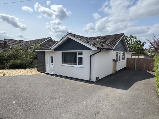 Bungalow for sale in Ashurst Bridge, Hampshire