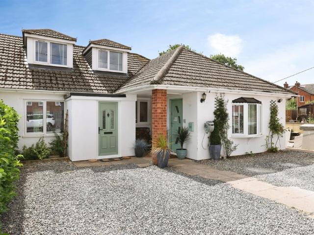 Bungalow for sale in Durrington, Wiltshire