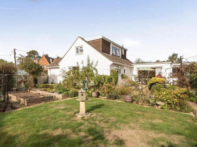 Bungalow for sale in Wellington
