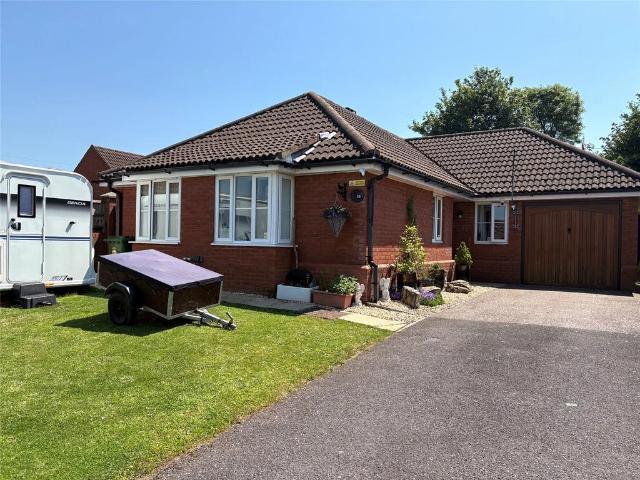 Bungalow for sale in Littletown, Budlake