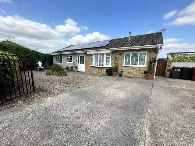 Bungalow for sale in Monkton, Pembroke
