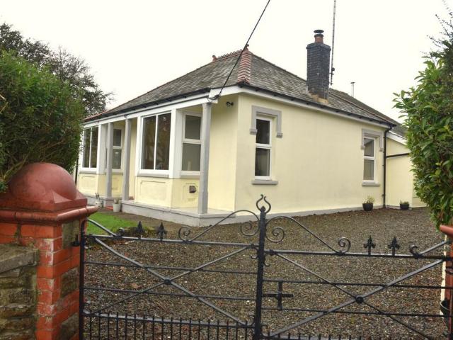 Bungalow for sale in Llandysiliogogo, Synod Inn / Post Mawr