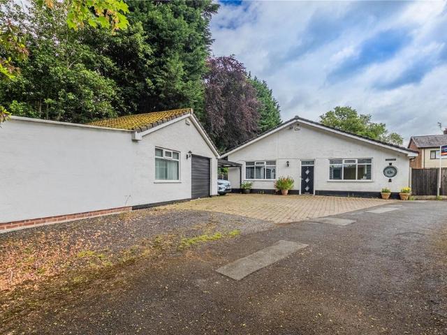 Bungalow for sale in Bagslate Moor, Burnedge
