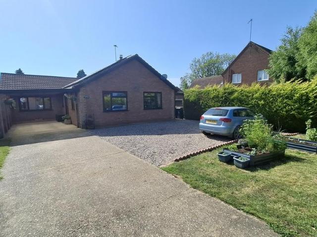 Bungalow for sale in Belleau, Lincolnshire