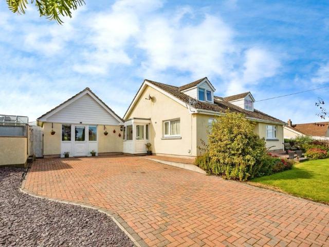 Bungalow for sale in Wales