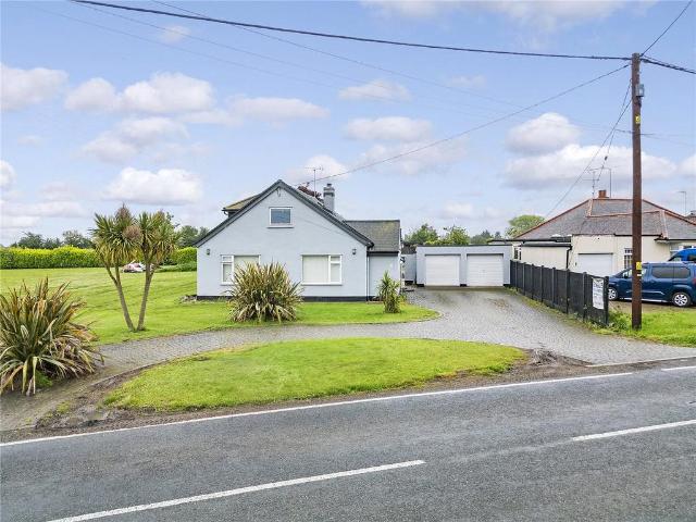 Bungalow for sale in Great Wakering, Rochford