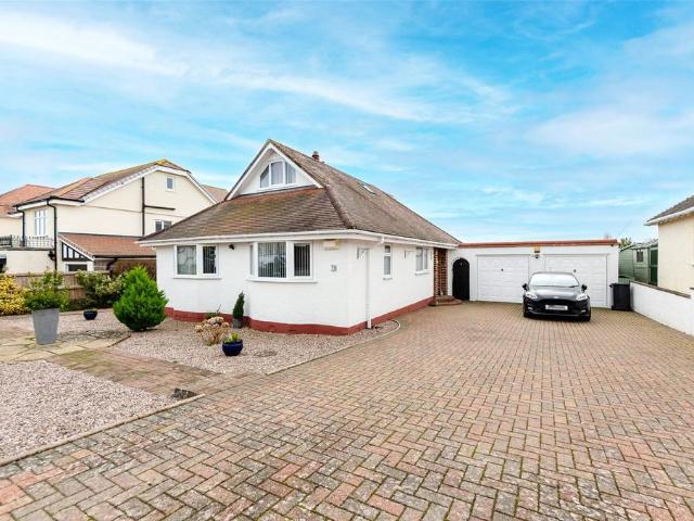 Bungalow for sale in Conwy, Wales