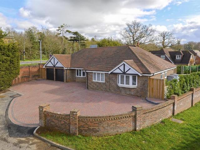 House for sale in Ringlestone, Midway
