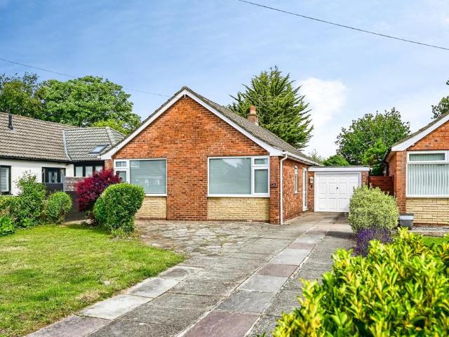 Bungalow for sale in Formby, Sefton