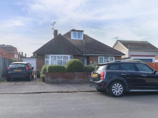 Bungalow for sale in Birchington, Acol