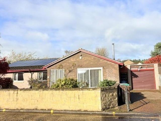 Bungalow for sale in Pitcoudie, Glenrothes