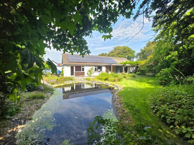Bungalow for sale in Berrow
