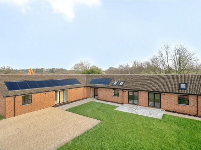Bungalow for sale in Misterton, Somerset
