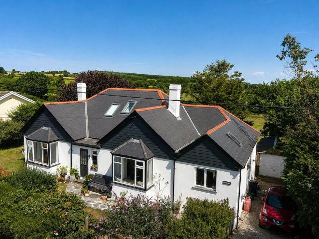 Bungalow for sale in Cornwall