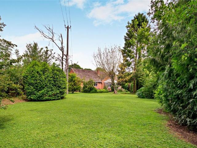 Bungalow for sale in Great Shefford, West Berkshire