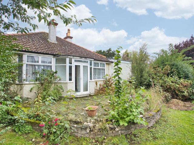 Bungalow for sale in Ash, Kent