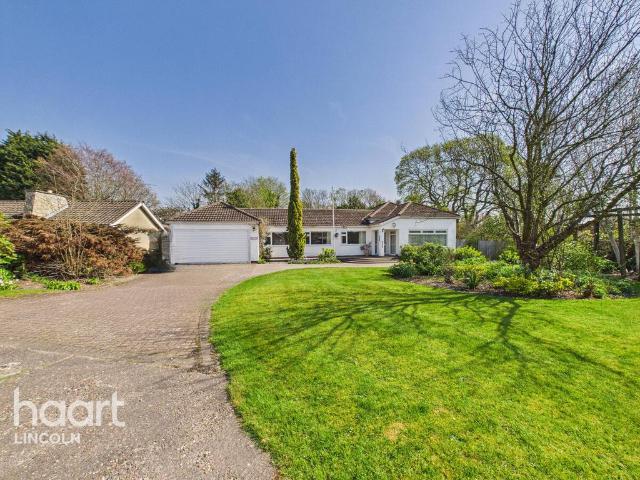 Bungalow for sale in Hartsholme, Brayford