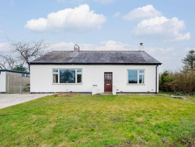 Bungalow for sale in Hoscar, West Lancashire