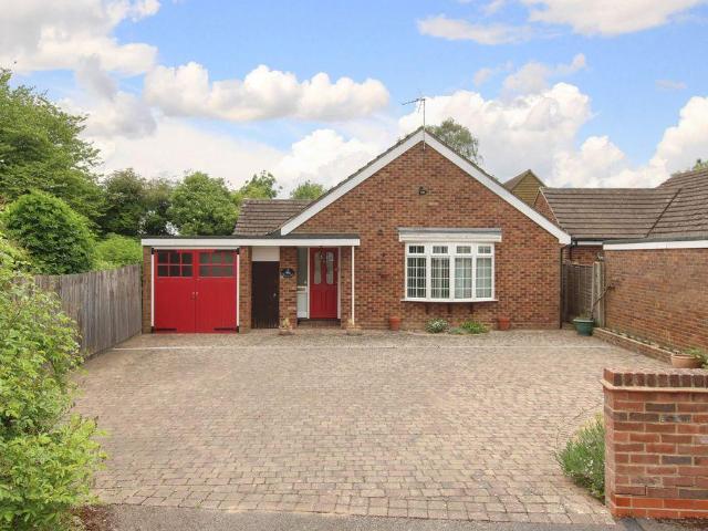 Bungalow for sale in Aston Clinton, Buckinghamshire