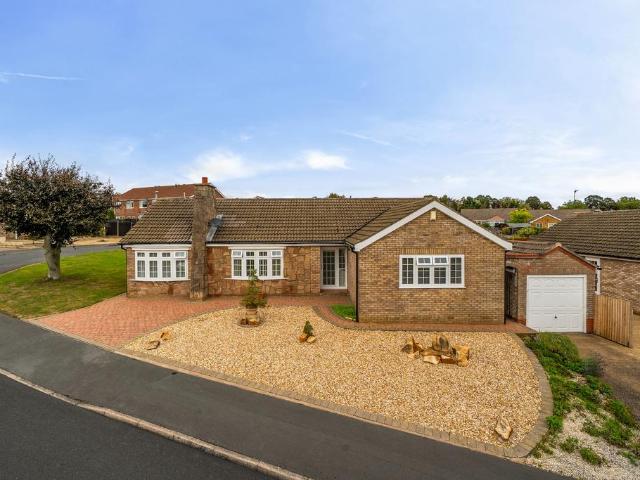 Bungalow for sale in Grantham, Barholm
