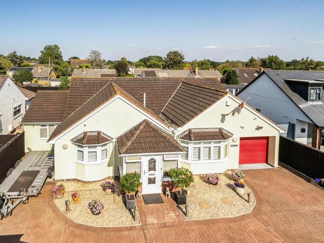 Bungalow for sale in Thurloxton, Somerset