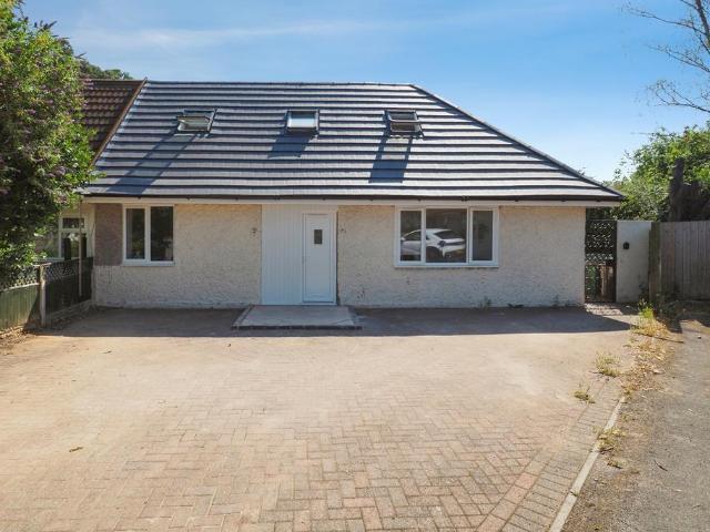 Bungalow for sale in Wollaton Park, Haddon