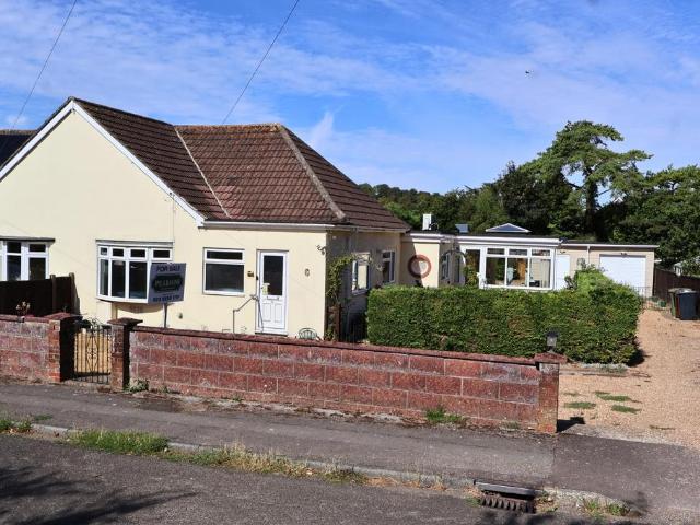Bungalow for sale in Bolton Low Houses, Hampshire