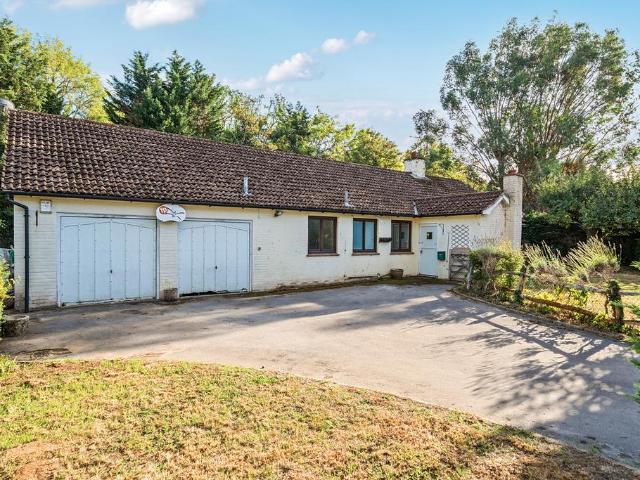 Bungalow for sale in Dunsfold, Waverley