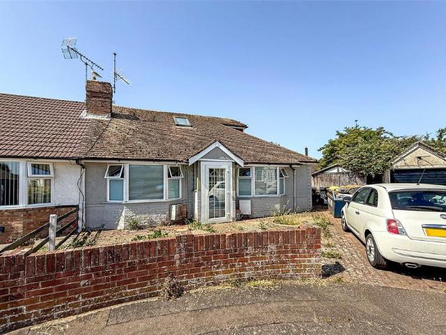 Bungalow for sale in Wick, Clapham