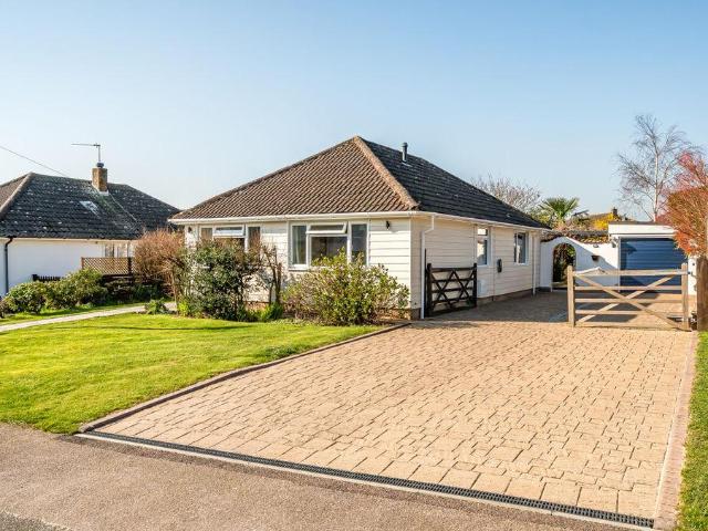 Bungalow for sale in Swingfield, Folkestone