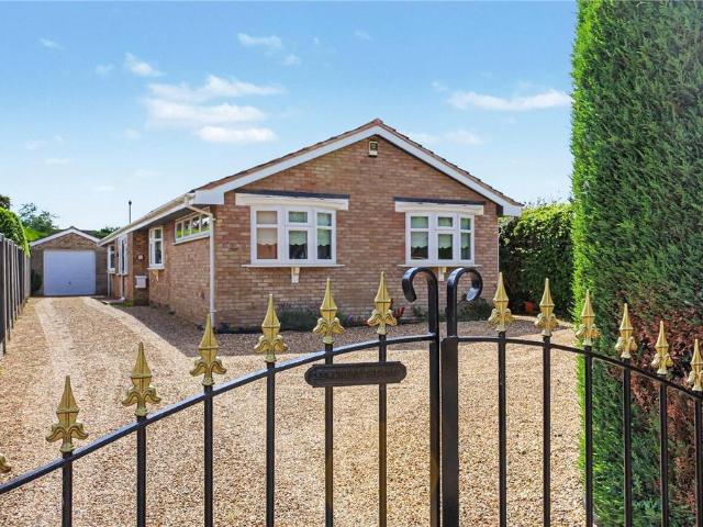 Bungalow for sale in Stokesby, Norfolk