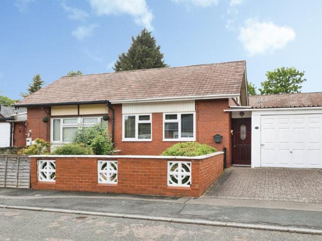 Bungalow for sale in Bletchley, Milton Keynes