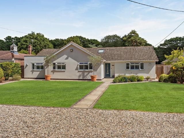 Bungalow for sale in Woodham Ferrers and Bicknacre, Chelmsford