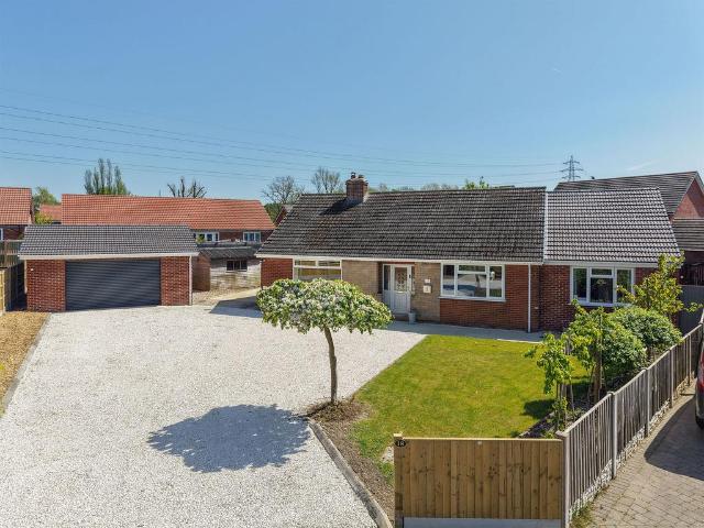 Bungalow for sale in Brackenfield, East Midlands