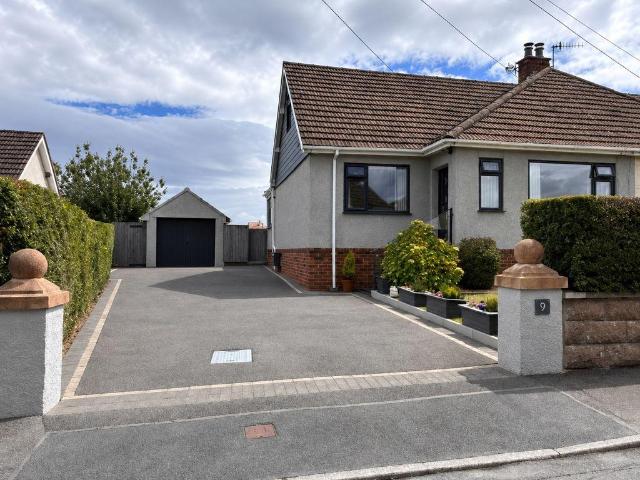 Bungalow for sale in Conwy, Wales