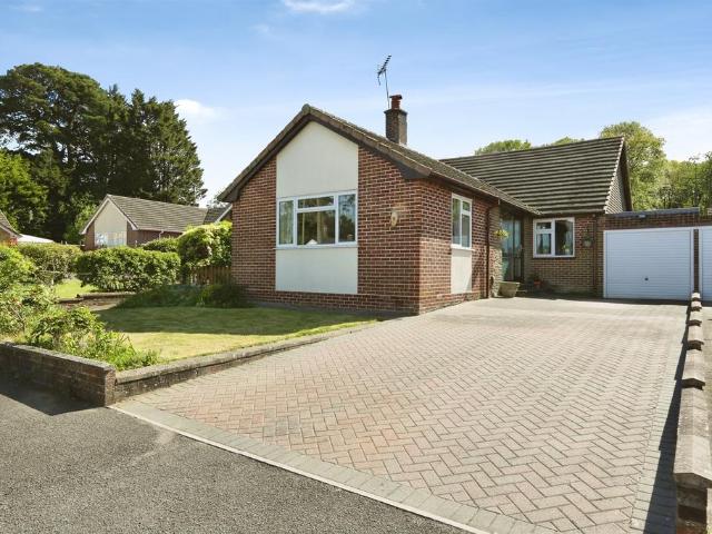 Bungalow for sale in Hedge End, Helford