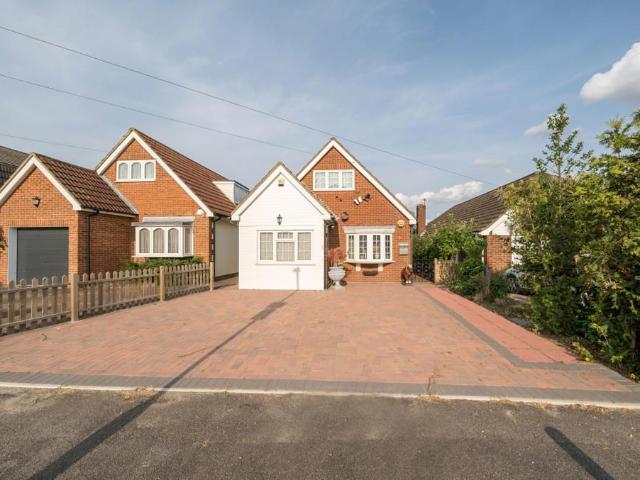 Bungalow for sale in Greater London