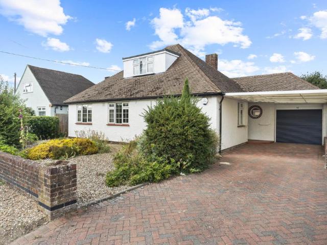 Bungalow for sale in Duton Hill, Essex