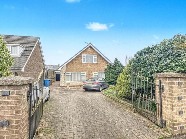 Bungalow for sale in Potters Corner, East Midlands