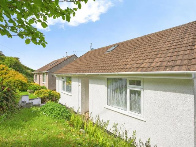 Bungalow for sale in Mount Wise