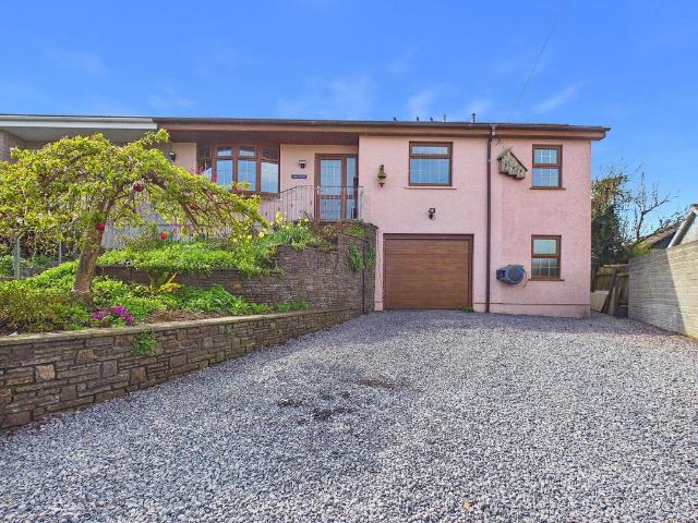 Bungalow for sale in East Williamston, Wales