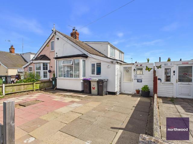Bungalow for sale in Mablethorpe and Sutton, Belleau