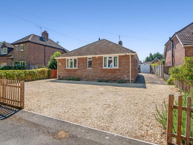 Bungalow for sale in Chilbolton, Test Valley