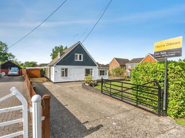 Bungalow for sale in Barton Stacey, Hampshire