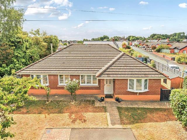 Bungalow for sale in Pontfaen, Weston Rhyn