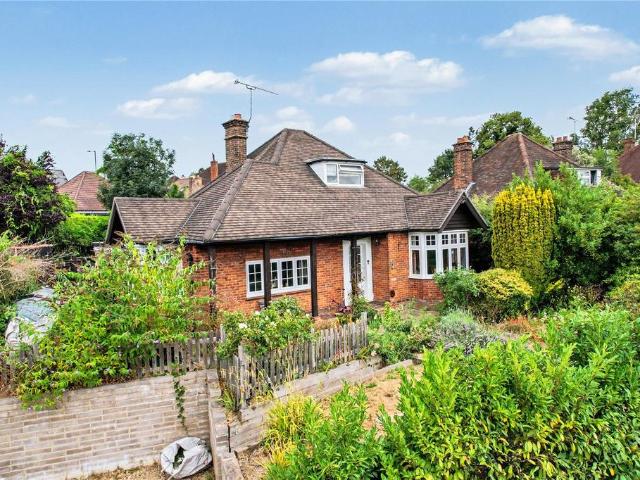 Bungalow for sale in Fole, Surrey