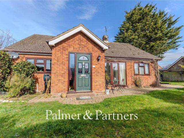Bungalow for sale in Bedingfield, Suffolk
