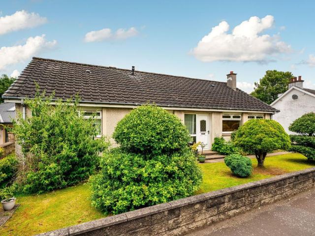 Bungalow for sale in Cumbernauld, Scotland