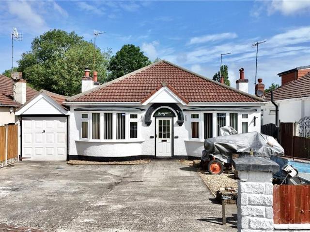 Bungalow for sale in Overchurch Hill, Upton